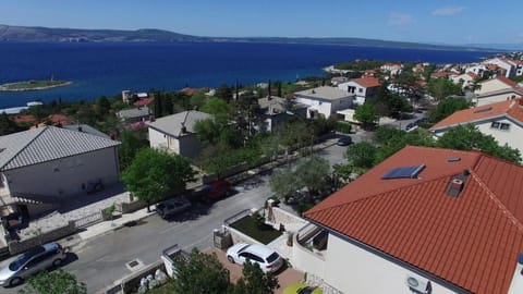 Bird's eye view, Sea view