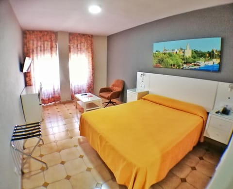 Apartamentos Resitur Condo in Seville