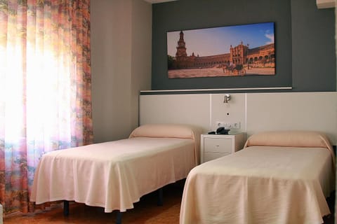 Apartamentos Resitur Condo in Seville