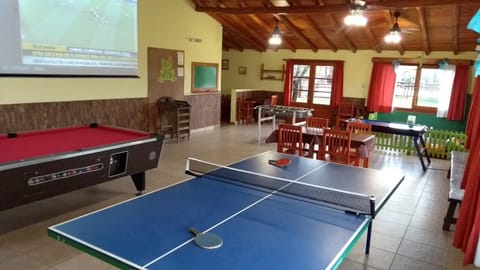 Communal lounge/ TV room, Billiard, Game Room, Table tennis, Kids's club, Evening entertainment, On site