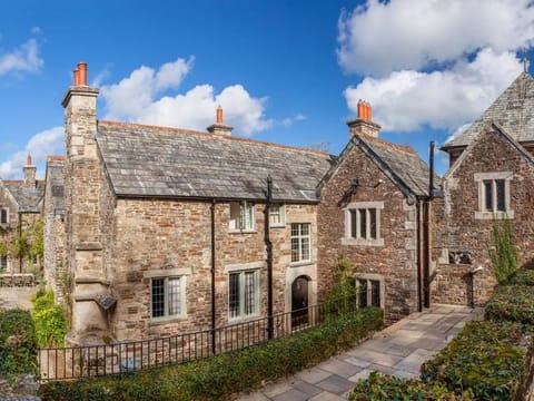 Great Bidlake Manor House in West Devon District