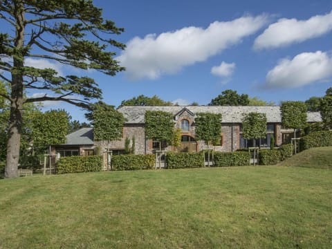 Grooms Cottage House in East Devon District