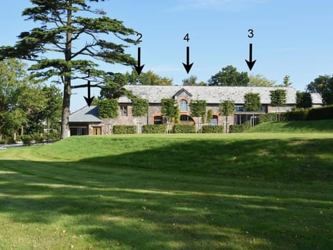 Grooms Cottage House in East Devon District