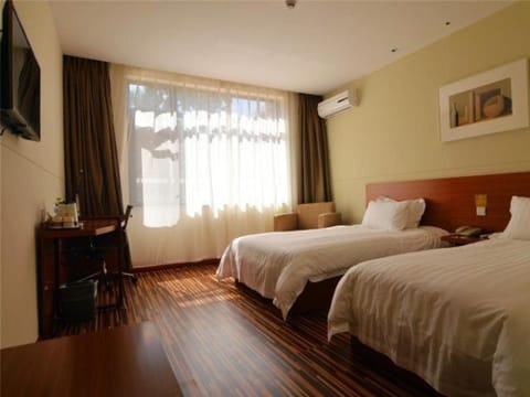 Jinjiang Inn Select Yantai Penglaige Hotel in Shandong