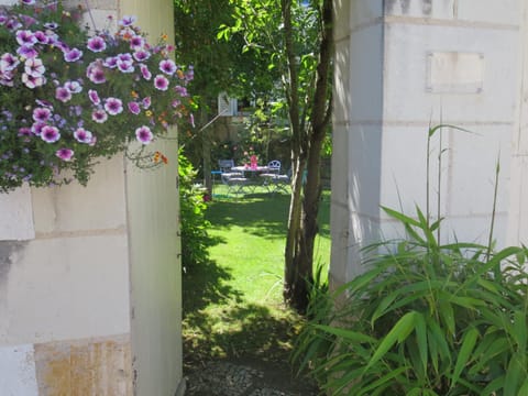 Facade/entrance, Garden view