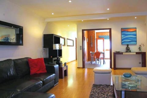 Apartamento RH Condo in Nazaré