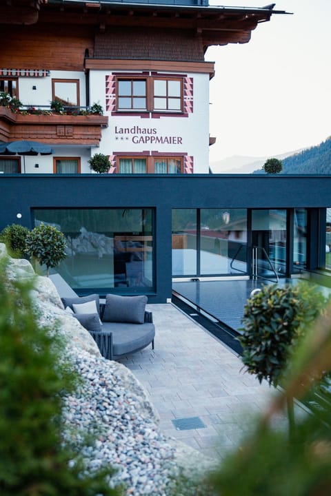 Property building, Swimming pool