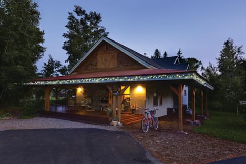 Mariposa Lodge Bed and Breakfast Alojamiento y desayuno in Steamboat Springs
