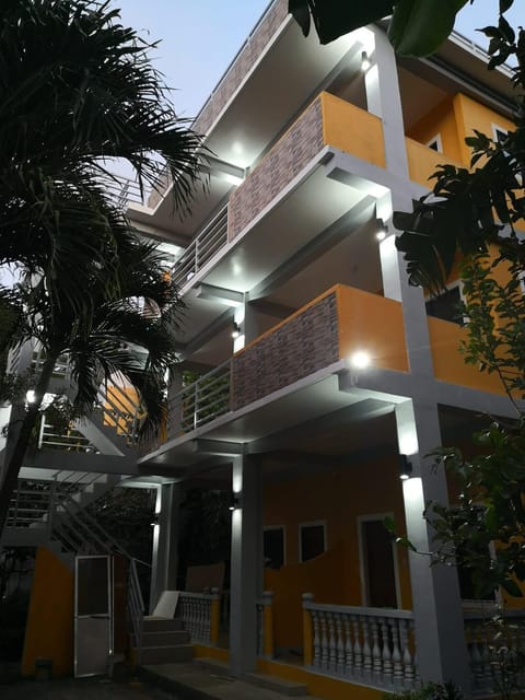 The Blue Pagong Apartment hotel in Puerto Galera