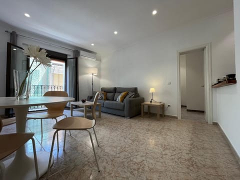 Apartamentos Romero Condo in Alicante