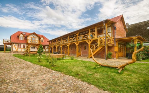 Nad morzem i jeziorem Dworek Kopań Farm Stay in West Pomeranian Voivodeship, Poland