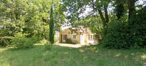 Property building, Natural landscape, Garden, Garden view