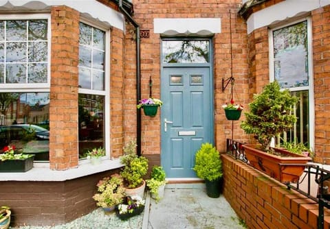 Titanic The Lady, 3 Bed Townhouse House in Belfast