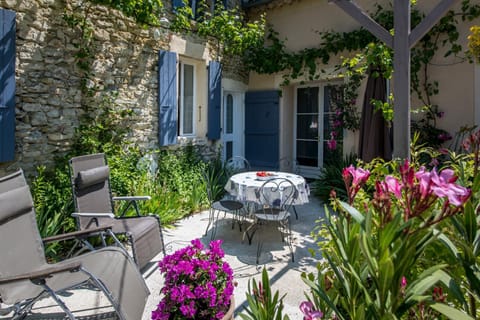 Les Beaux Chenes House in Provence-Alpes-Côte d'Azur