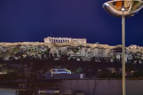 Nearby landmark, Night, Natural landscape, View (from property/room), City view, Landmark view, Street view
