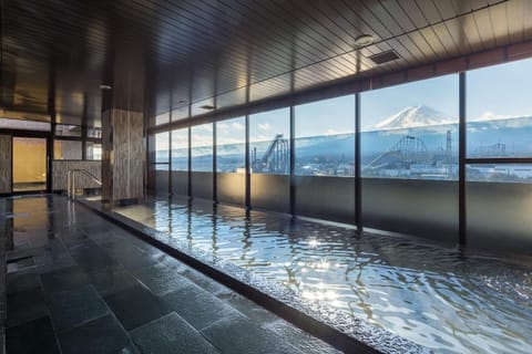 Hot Spring Bath, Public Bath