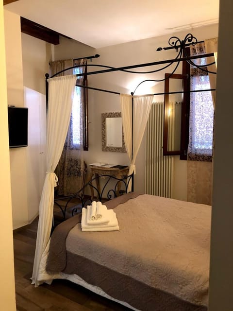 TV and multimedia, Bedroom