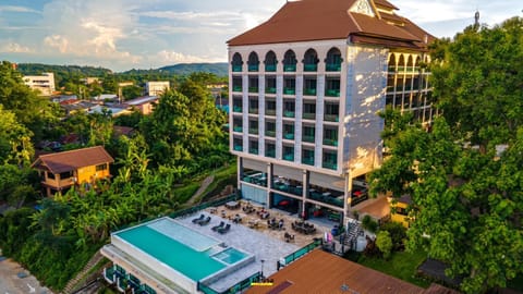 Chiangkhong Teak Garden Riverfront Onsen Hotel- SHA Extra Plus Hôtel in Laos
