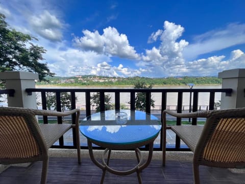 Chiangkhong Teak Garden Riverfront Onsen Hotel- SHA Extra Plus Hotel in Laos