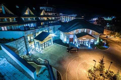 Facade/entrance, Night, Summer, View (from property/room), On site