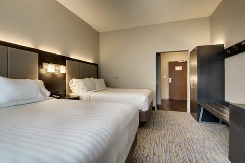 Holiday Inn Express & Suites Charleston NE Mt Pleasant US17, an IHG Hotel Hotel in Mount Pleasant