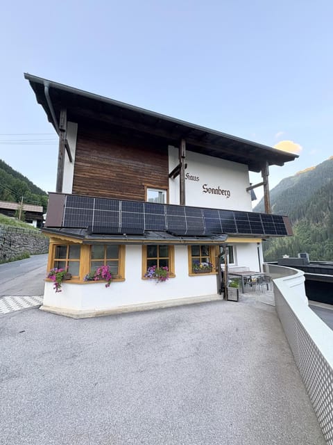 Haus Sonnberg Apartment in Canton of Grisons