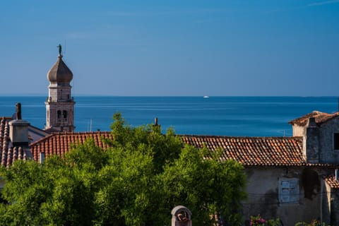 Day, Summer, City view, Sea view