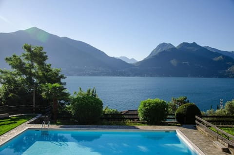 Lake view, Pool view