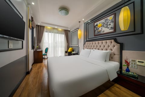 Bella Premier Hotel & Rooftop Skybar Hotel in Hanoi