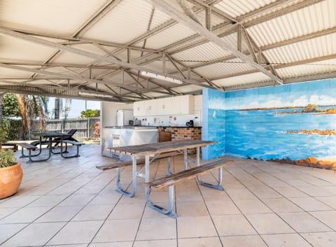 BBQ facilities, Seating area, Swimming pool, sunbed