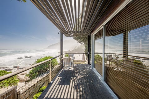Property building, Beach, Sea view