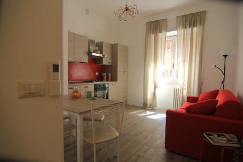 Kitchen or kitchenette, Living room, Photo of the whole room, Dining area