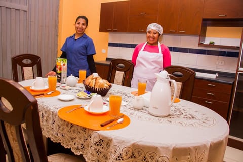 Food close-up, Day, Communal kitchen, Non alcoholic drinks