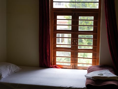 Satya Anand Cottage Pure Veg and Non Alcoholic Hotel Hotel in Kerala