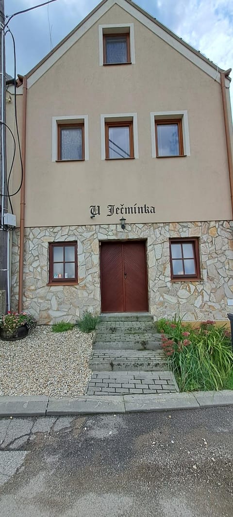 U Ječmínka Haus in South Moravian Region