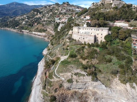 Medieval House Apartment in Ventimiglia