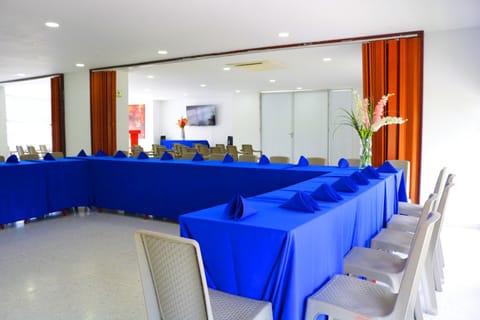 Meeting/conference room