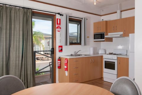 The Sundowner Cabin & Tourist Park Campeggio /
resort per camper in South Australia