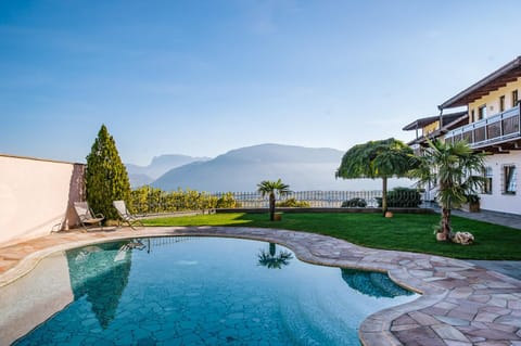 Natural landscape, City view, Landmark view, Mountain view, Pool view, Swimming pool, Swimming pool
