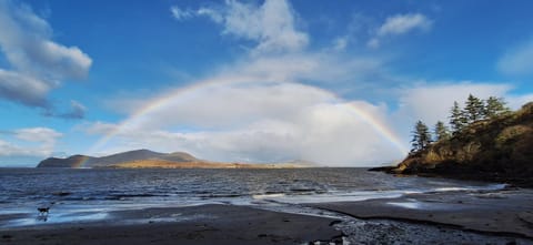 Horizon View Lodge Bed and Breakfast Glanleam Road Knightstown Valentia Island County Kerry V23 W447 Ireland Bed and Breakfast in County Kerry