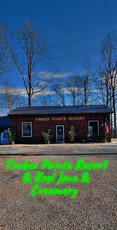 Timber Pointe Resort Hotel in Lake Cumberland