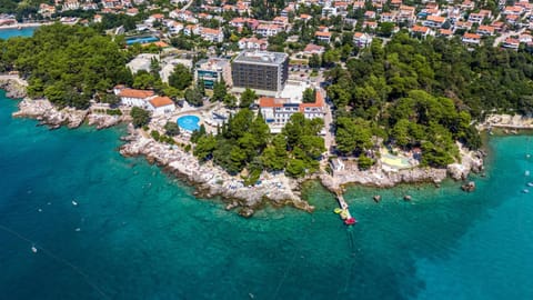 Property building, Day, Natural landscape, Bird's eye view, Beach