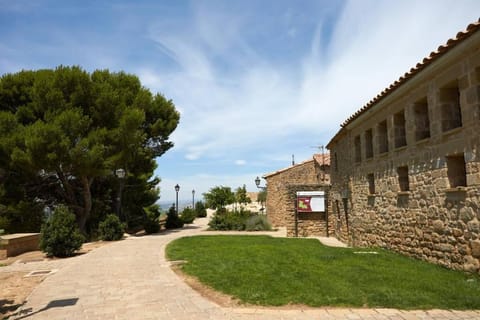 El Diezmo House in La Rioja