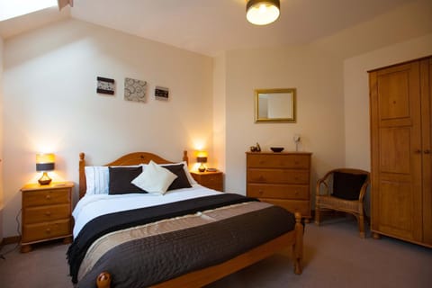 Glenernan Self Catering Cottages House in Ballater