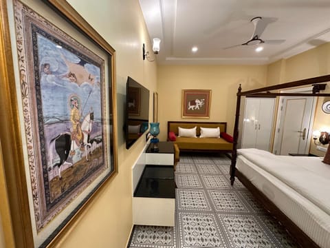 The Coral Court Homestay Vacation rental in Agra