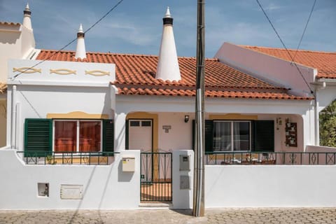 Villa Figueira House in Alvor