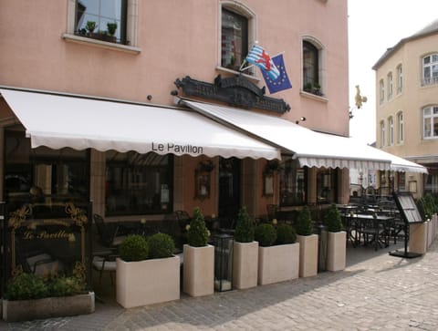 Le Pavillon Hotel in Trier-Saarburg