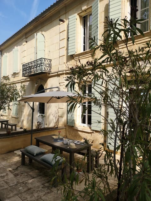 Mas de l'Hermitage Casa in Arles