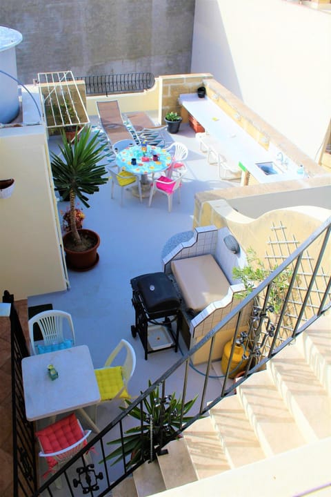 BBQ facilities, Balcony/Terrace