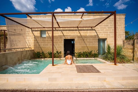 Hot Tub, Spa and wellness centre/facilities